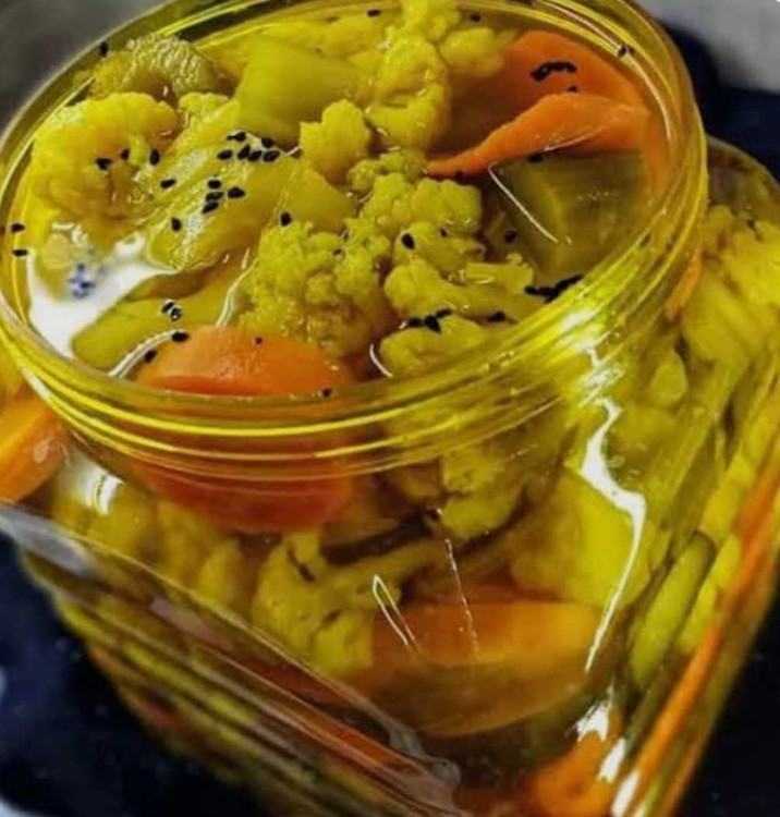 ترشی مخلوط ظرف دور فرمانی 10 کیلویی